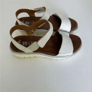 Ara Cream and Brown Women's Sandals